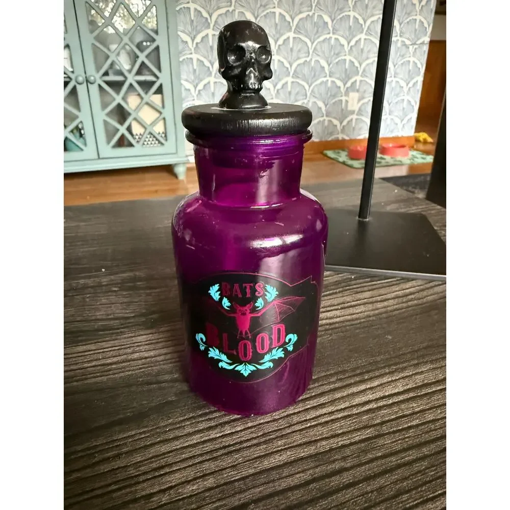 6/$25 Bats Blood Est. 1876 Halloween Purple Jar